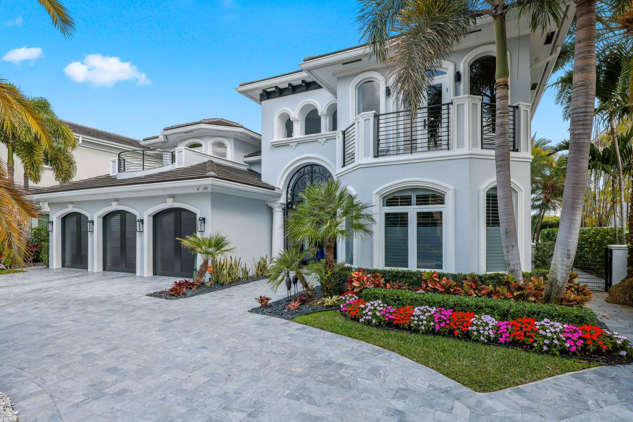 BOCA HARBOUR ISLAND - Residential