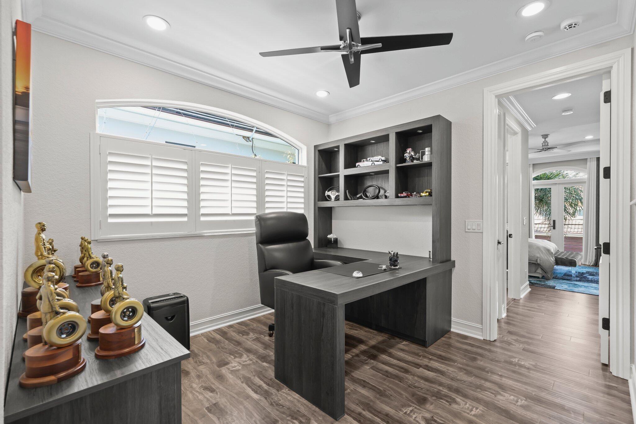 BOCA HARBOUR ISLAND - Residential