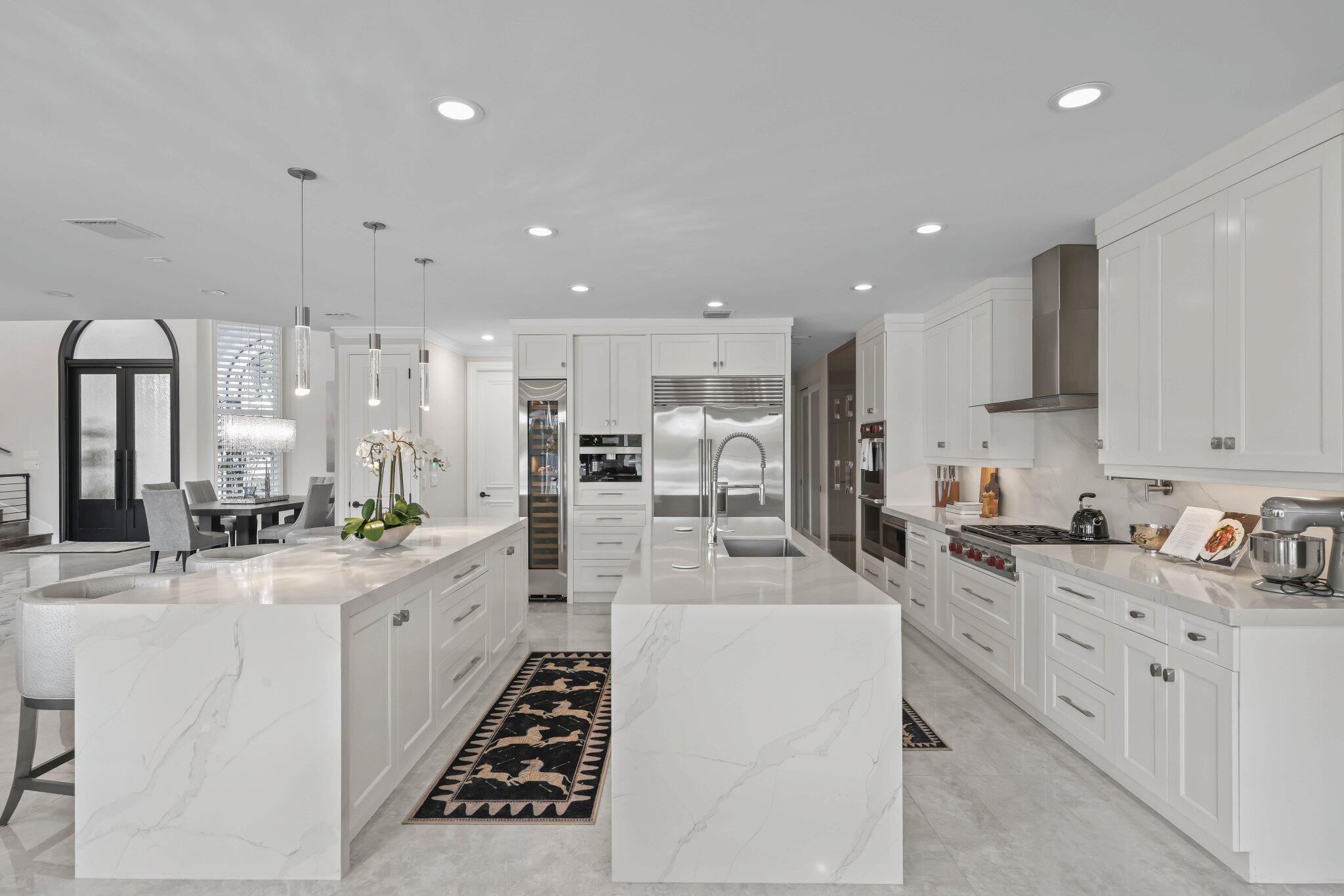 BOCA HARBOUR ISLAND - Residential