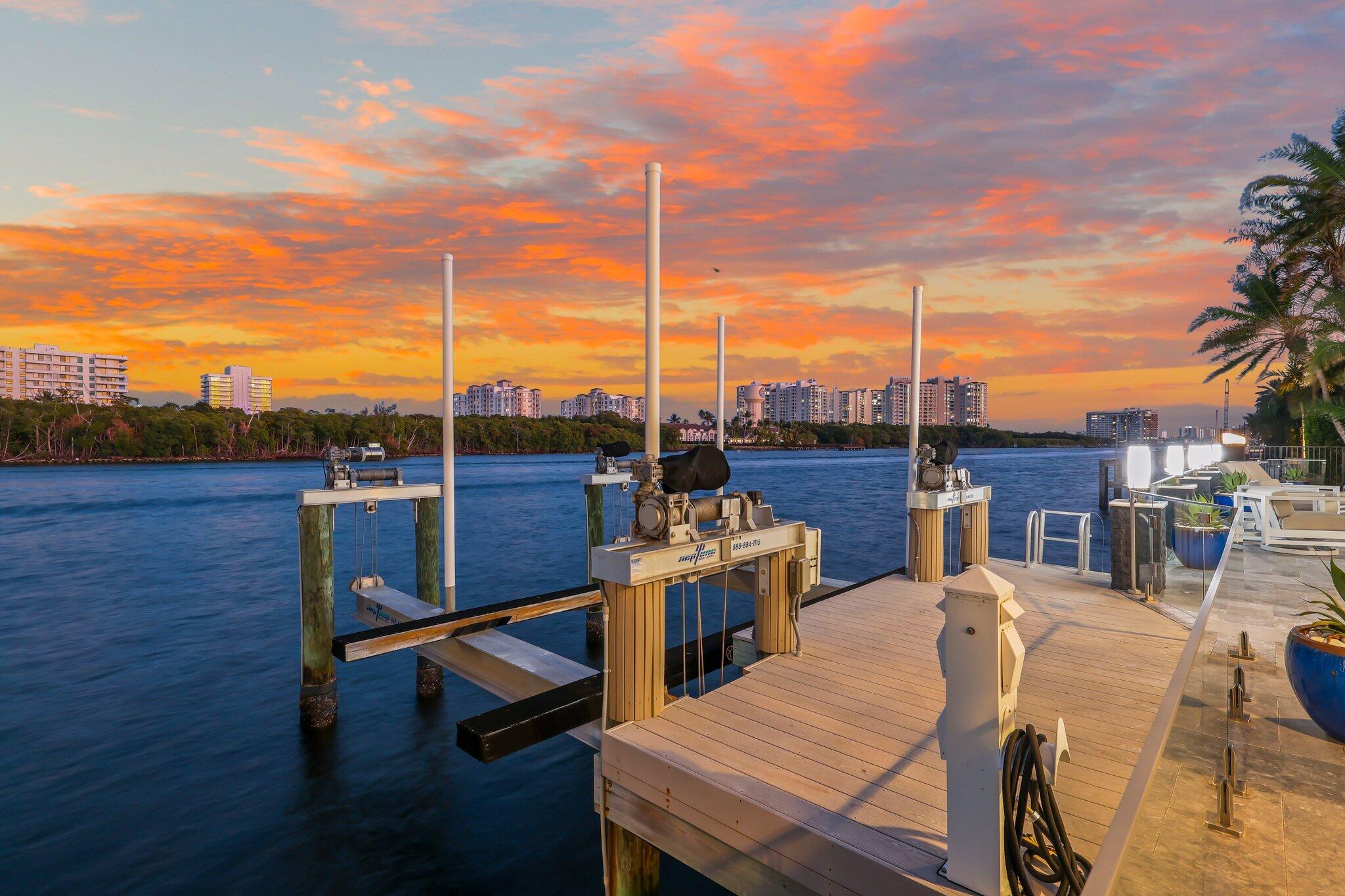BOCA HARBOUR ISLAND - Residential