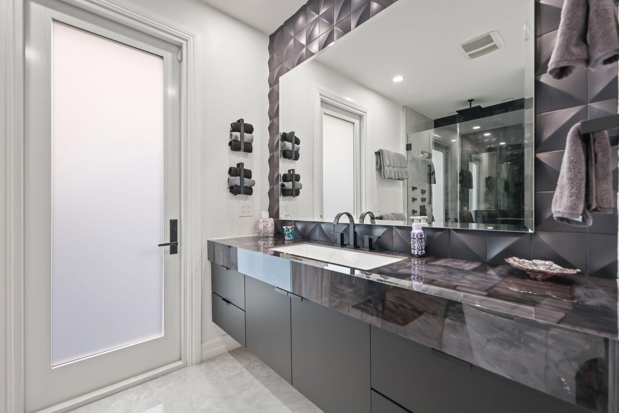 BOCA HARBOUR ISLAND - Residential