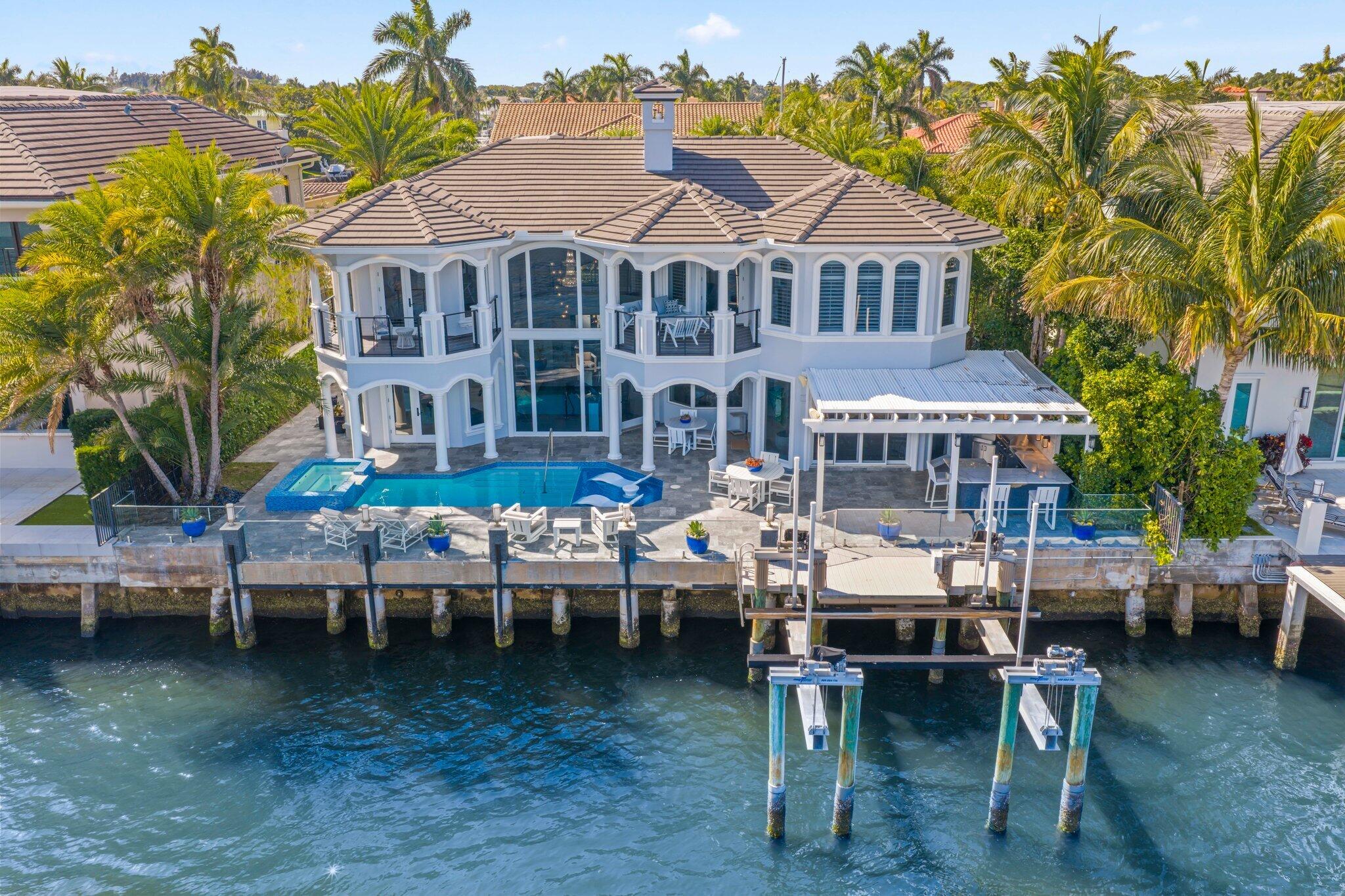 BOCA HARBOUR ISLAND - Residential