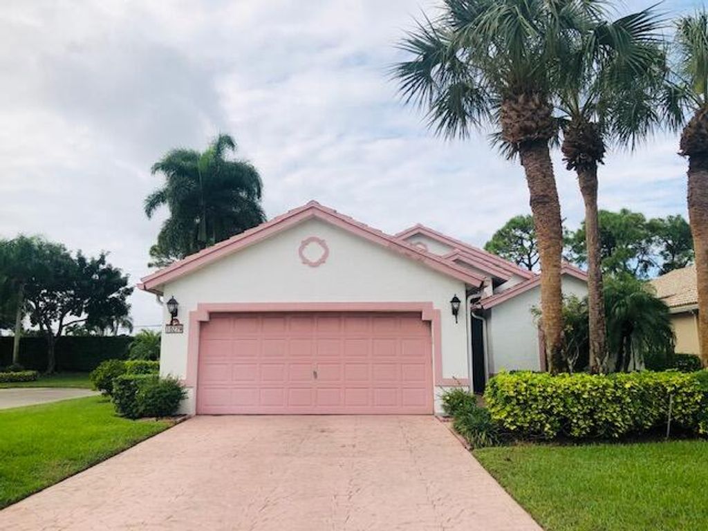 Photo of 10279 Lexington Lakes Boulevard S, Boynton Beach, FL 33436 (MLS # R10856605)