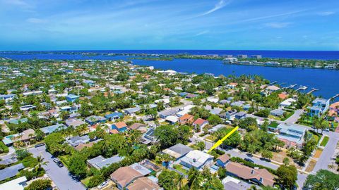 A home in Lake Worth Beach