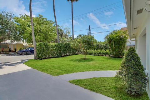 A home in Lake Worth Beach