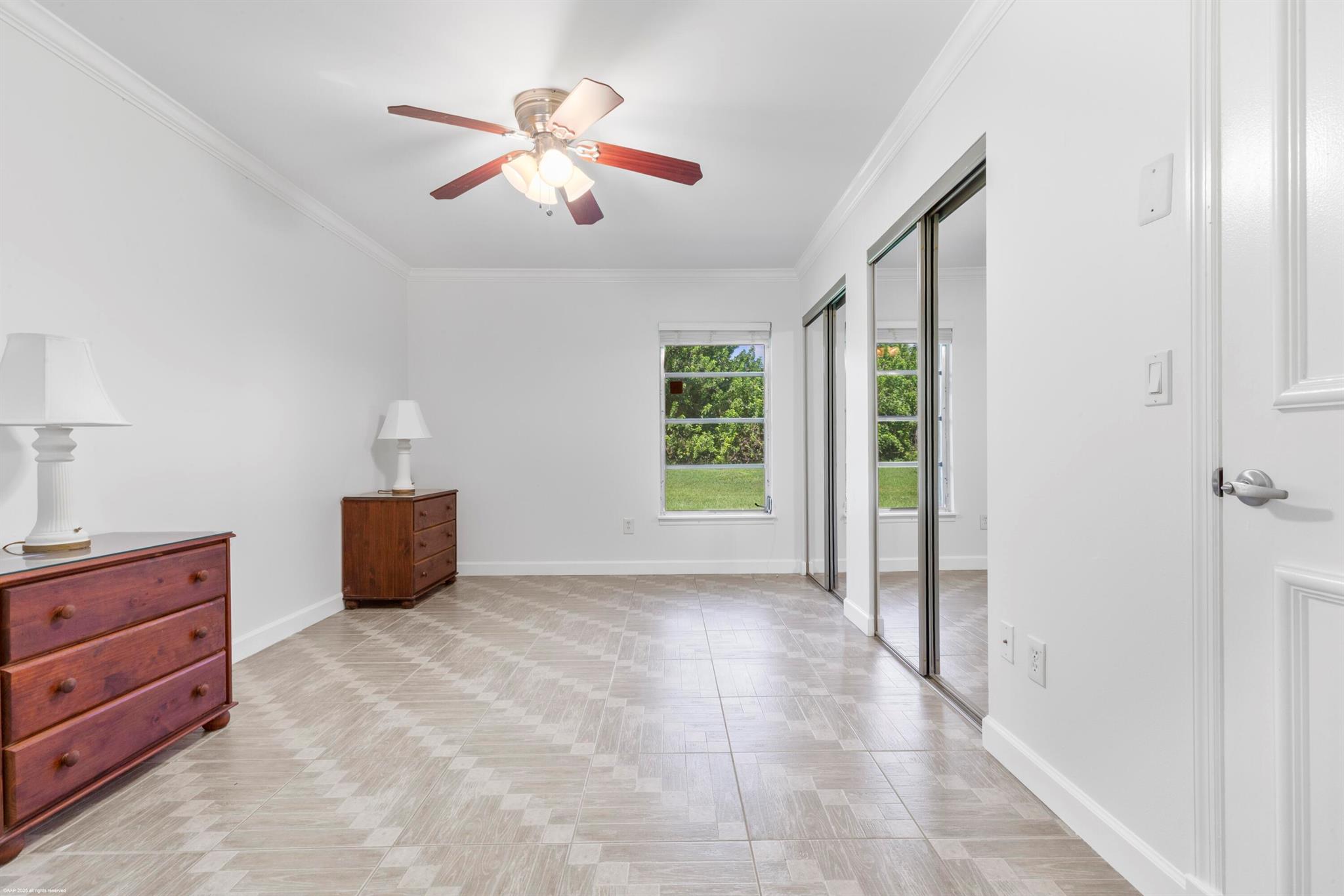 CINNAMON TREE - Residential