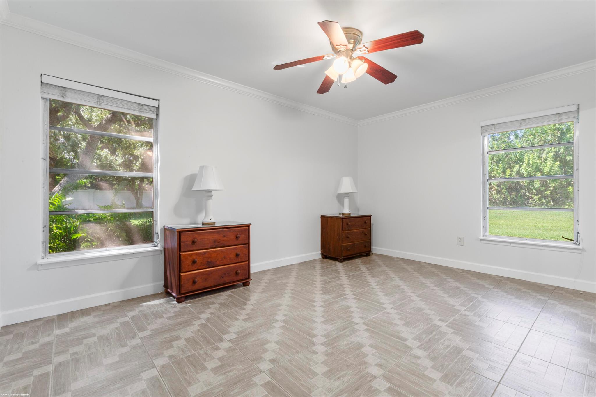 CINNAMON TREE - Residential