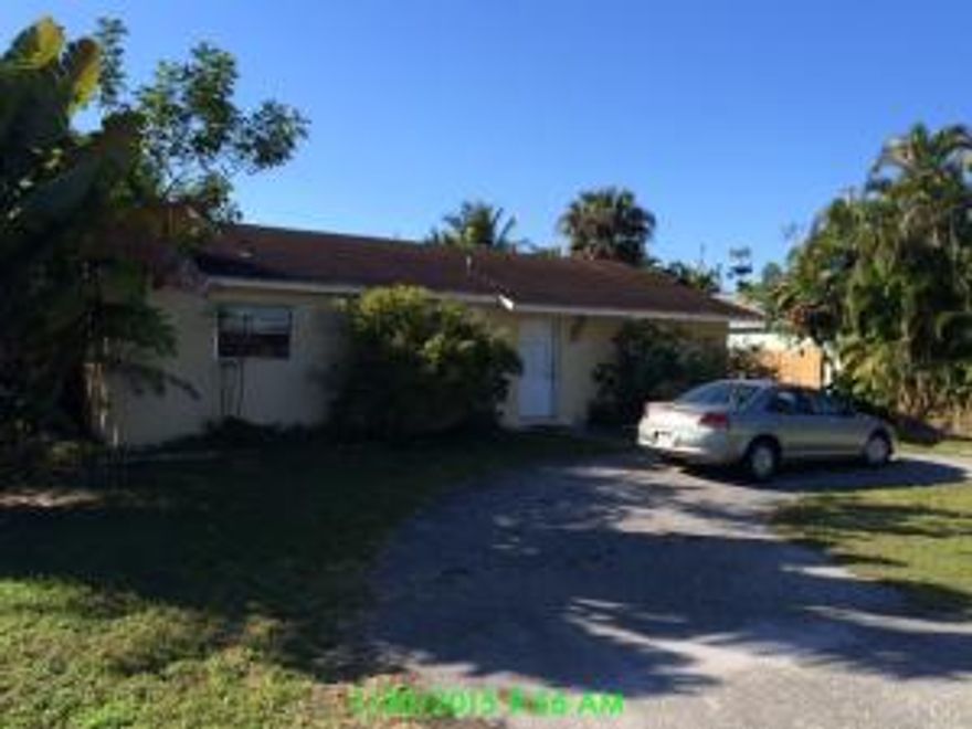 Great house for the first time homebuyer or investor. This one will not last long at this price make your appointment today before it is too late.