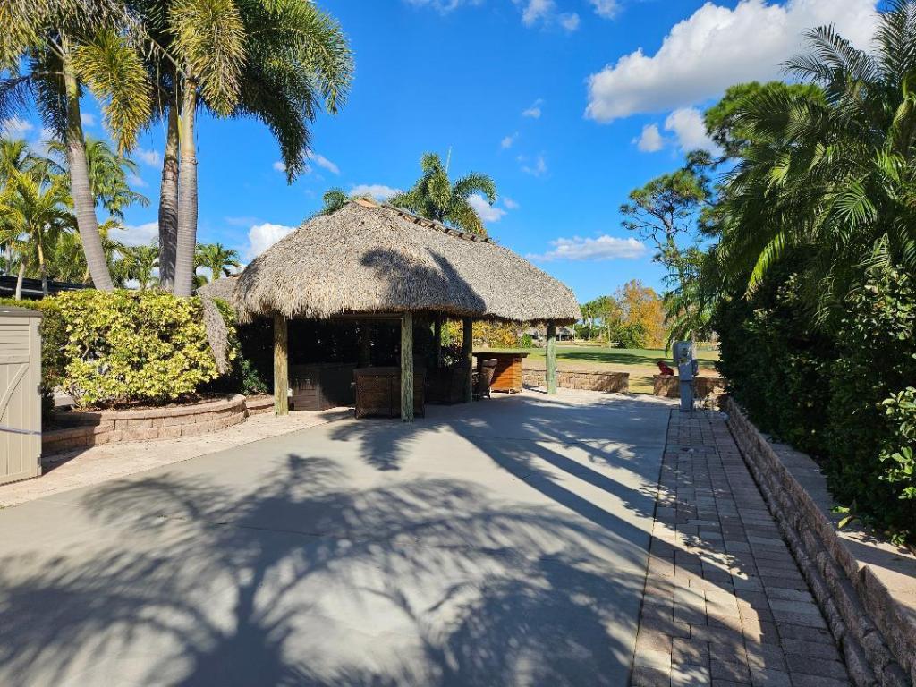 432 NW Boundary Drive