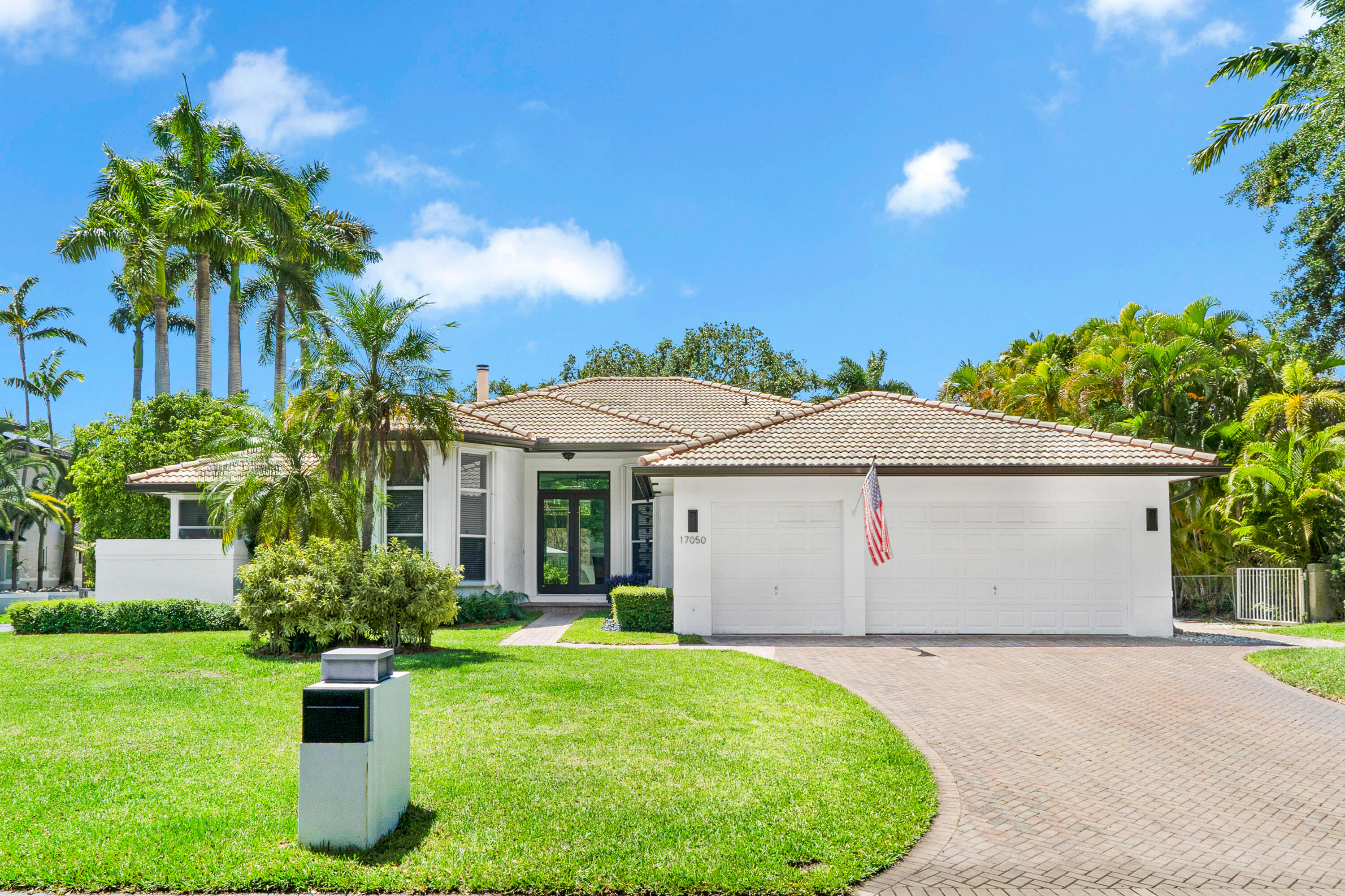 17050 SW 74th Avenue