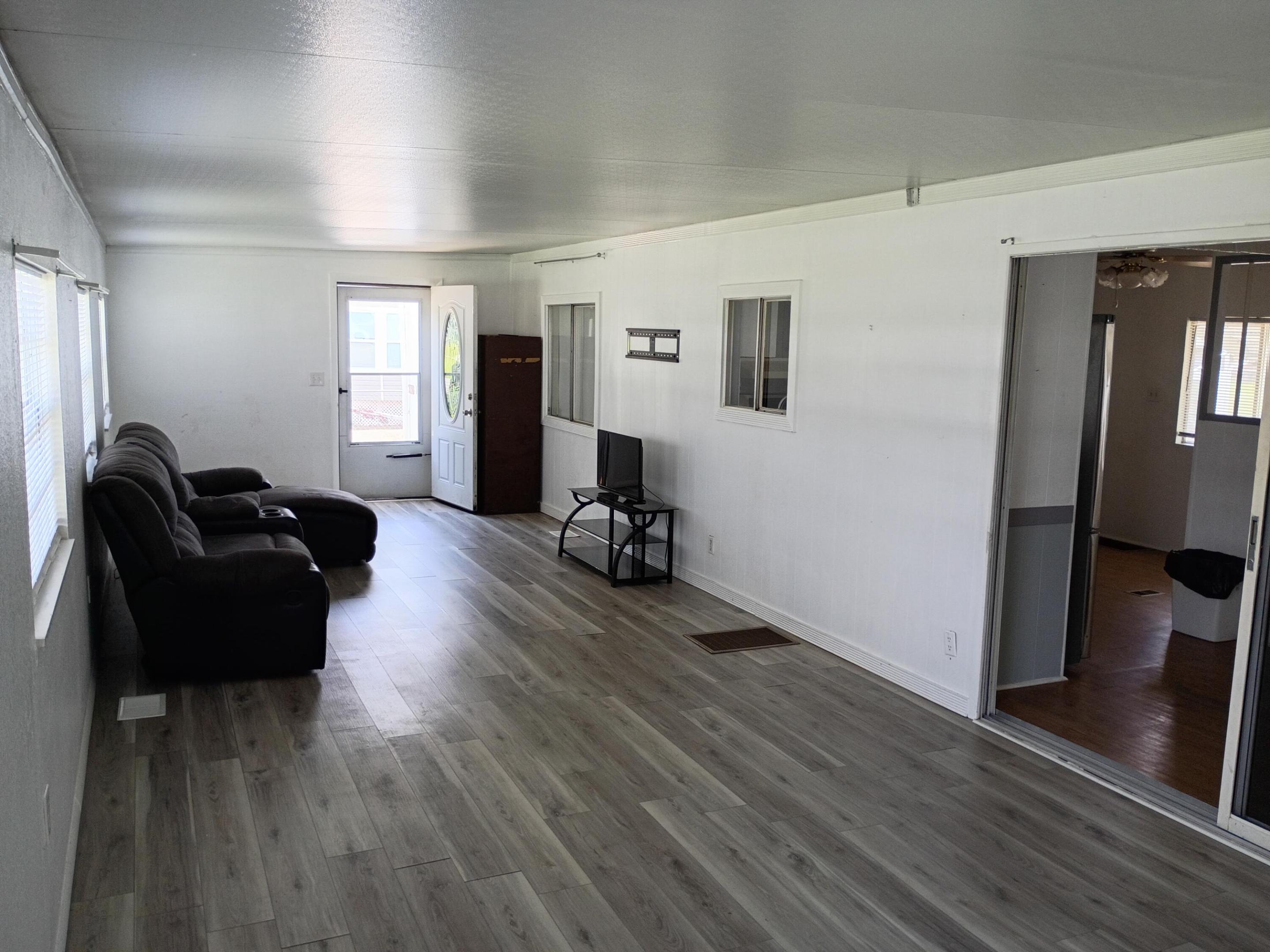 TAYLOR CREEK - Residential