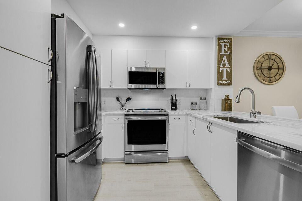 Properties 11785 St Andrews Place 104