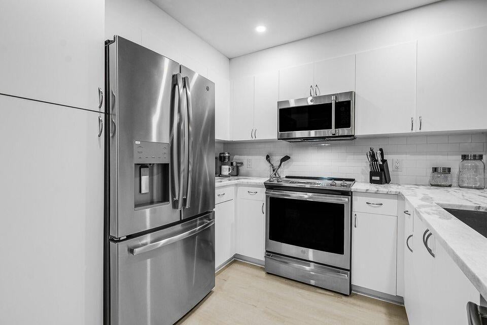 Properties 11785 St Andrews Place 104