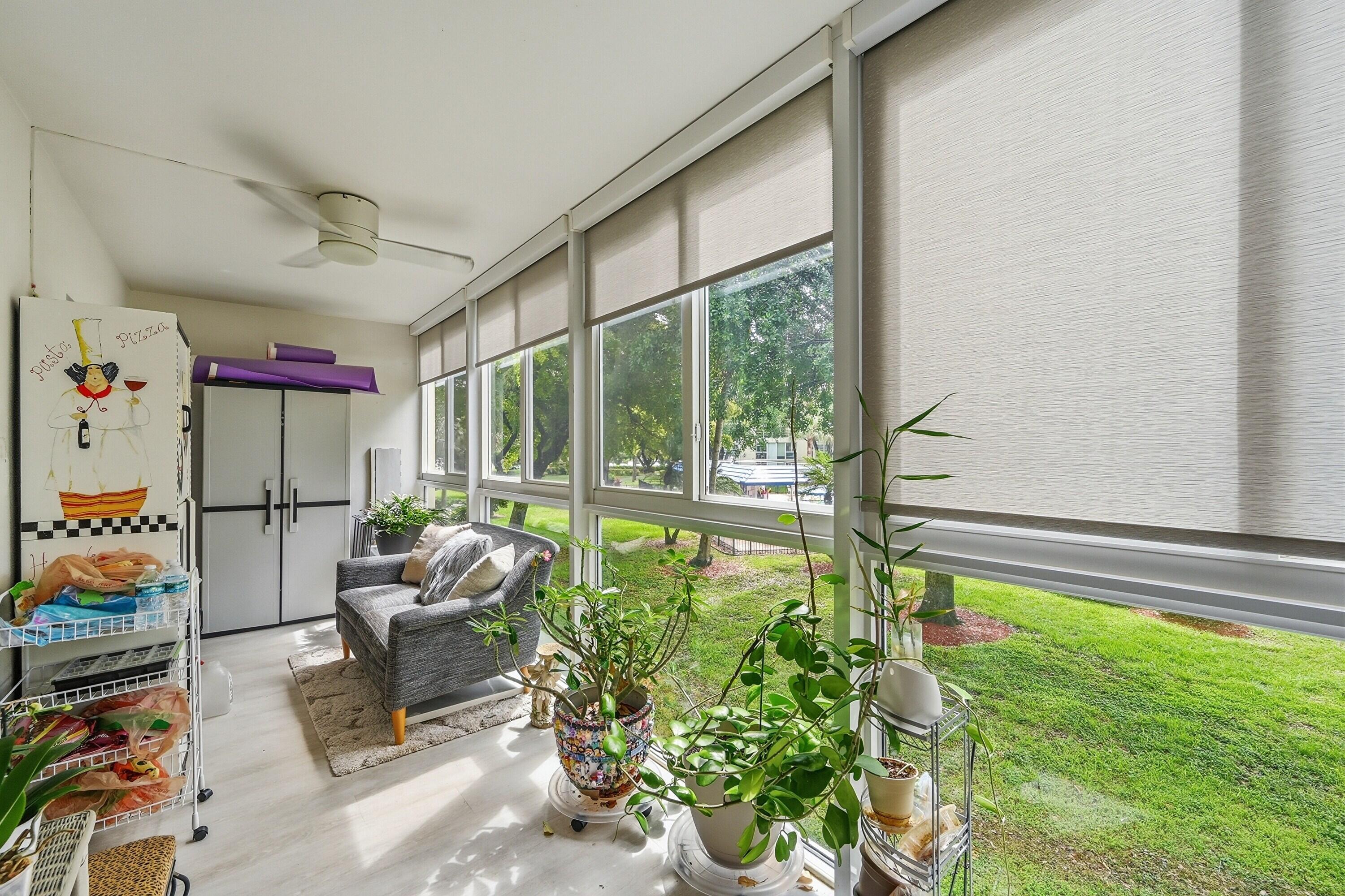 LUCAYA VILLAGE 1-B CONDO - Residential