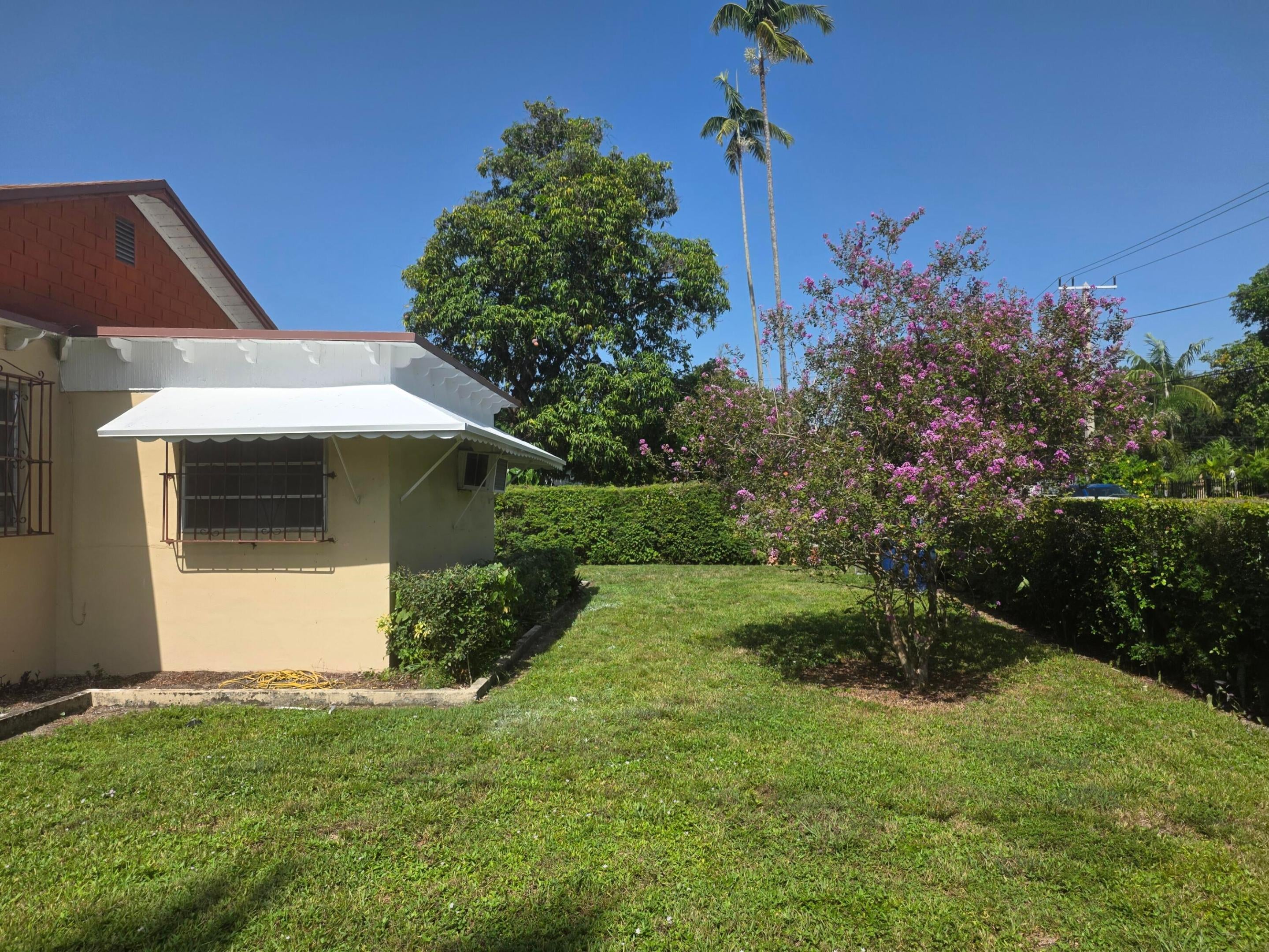 2466 NW 91st Street