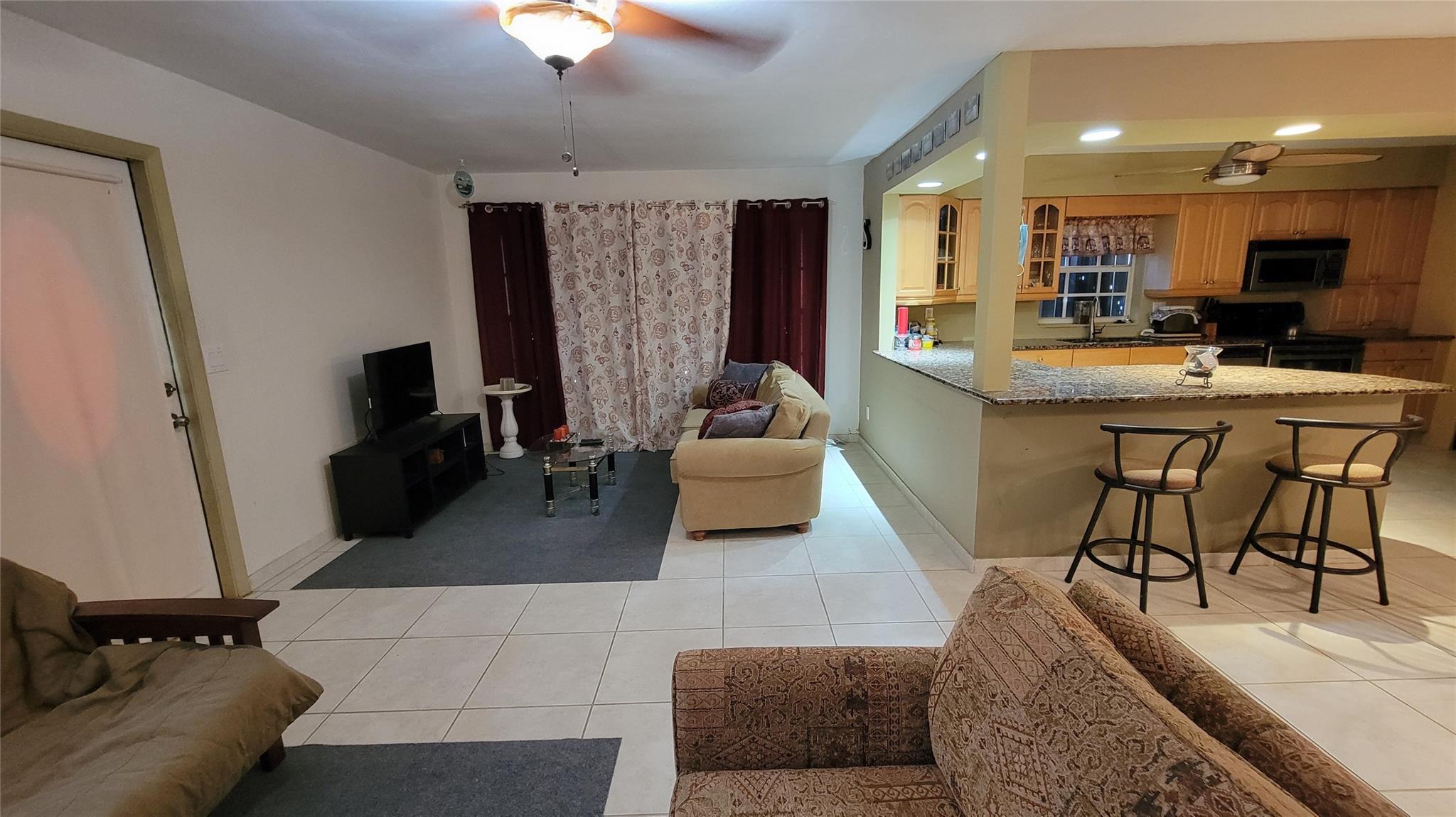 351 NE 43rd Ct
