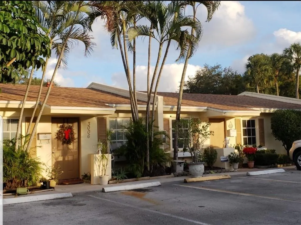 3008 NW 69th Ct Unit 1F  