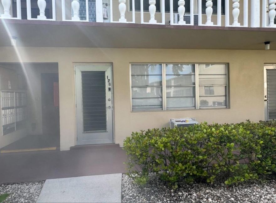 1 Bedroom 1 bath 55+ Community overlooking courtyard. With resort style amenities, weekend events, free buses. First Month and security to move in.