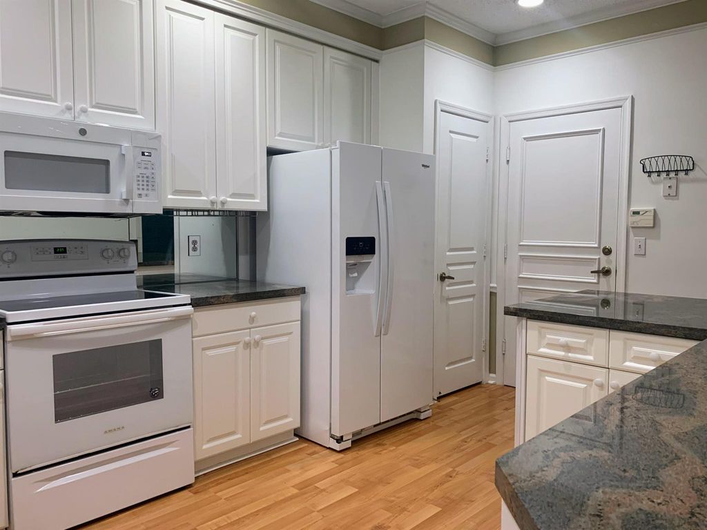 Photo of 21554 St Andrews Grand 33 Circle #33, Boca Raton, FL 33486 (MLS # R11092359)