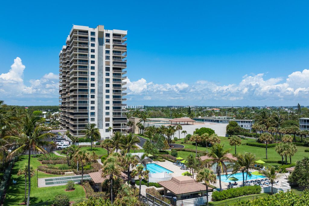 Photo of 3400 N Ocean Drive, West Palm Beach, FL 33404 (MLS # B26031863)