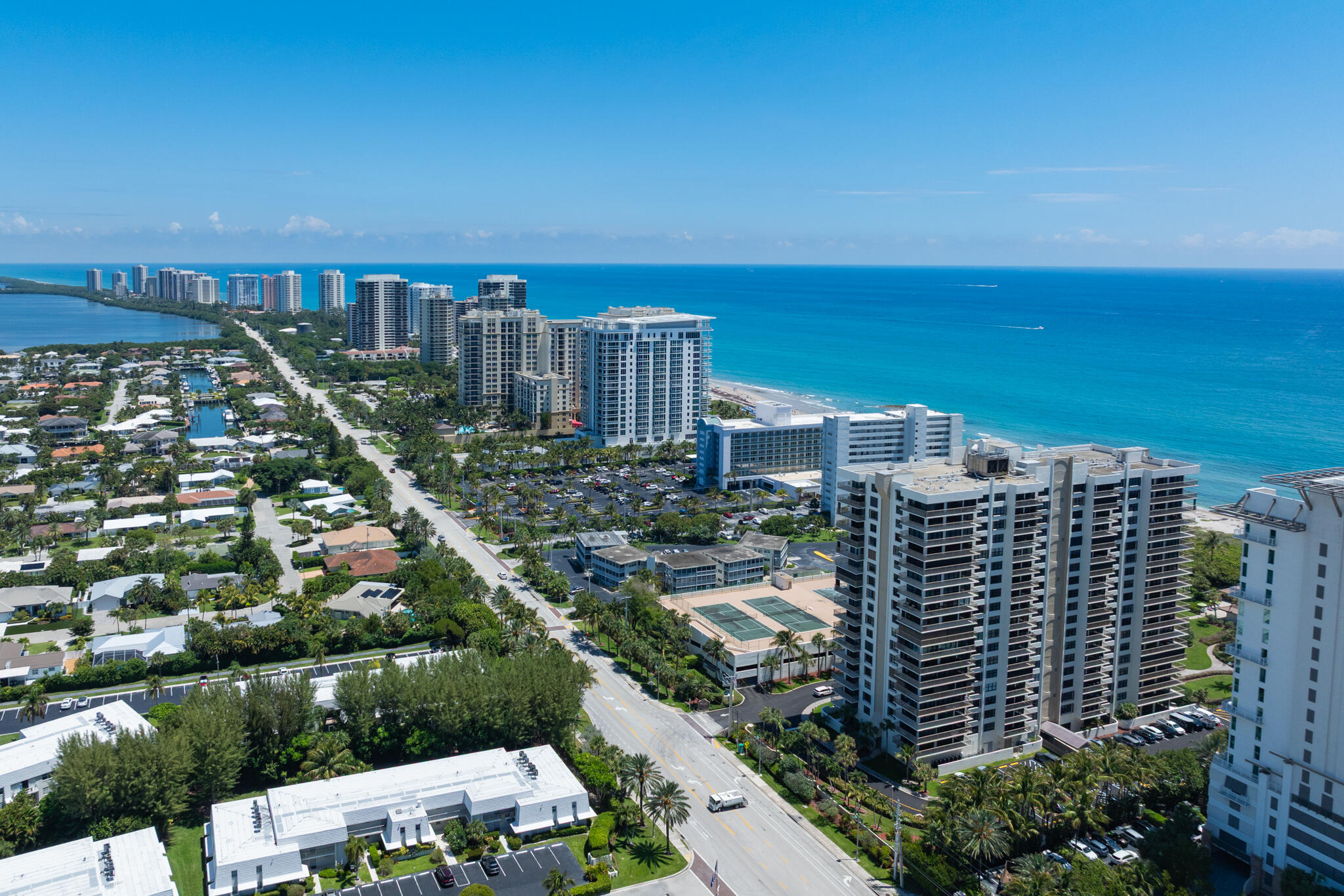 OCEANTREE CONDO - Residential