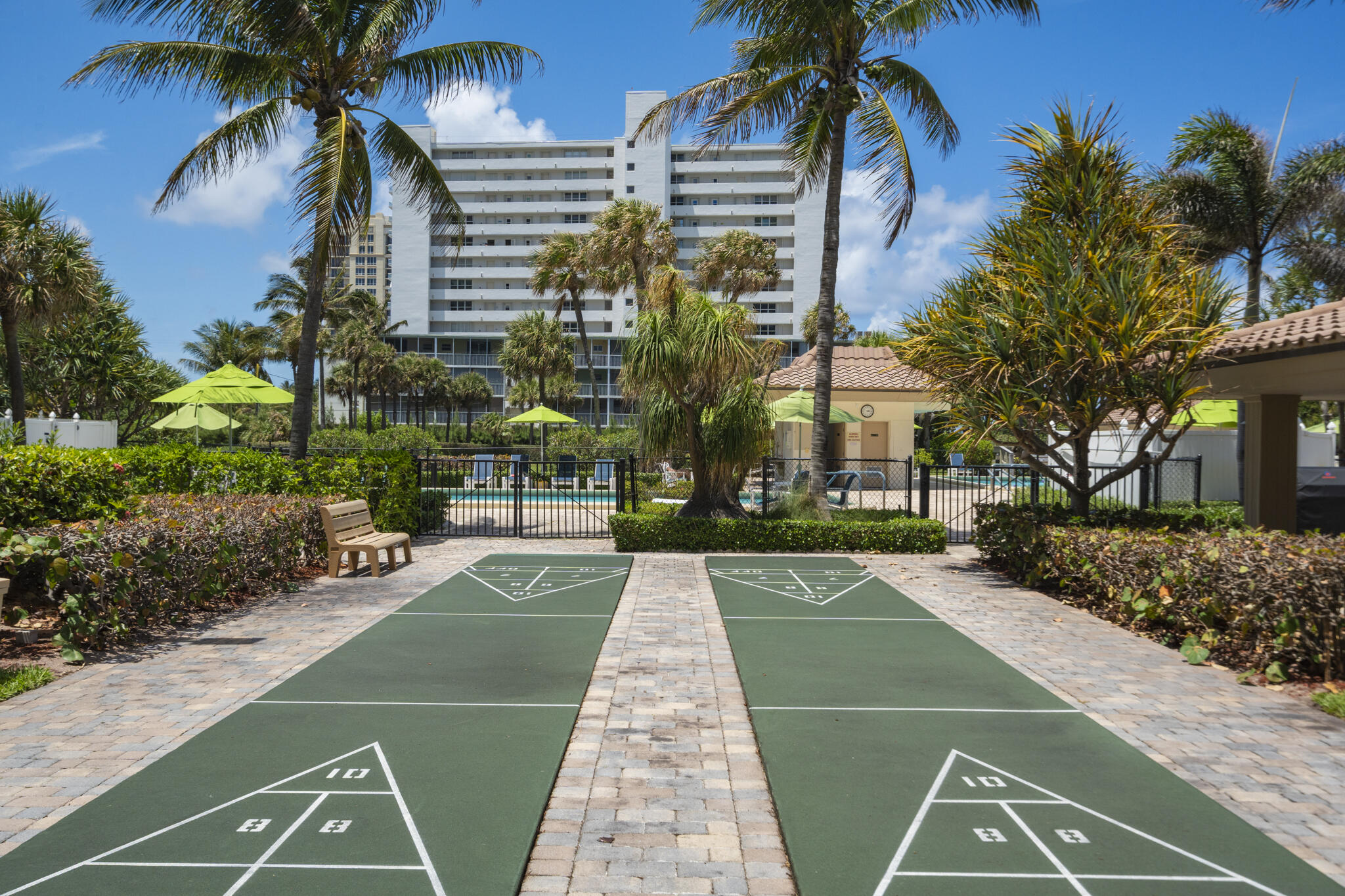 OCEANTREE CONDO - Residential
