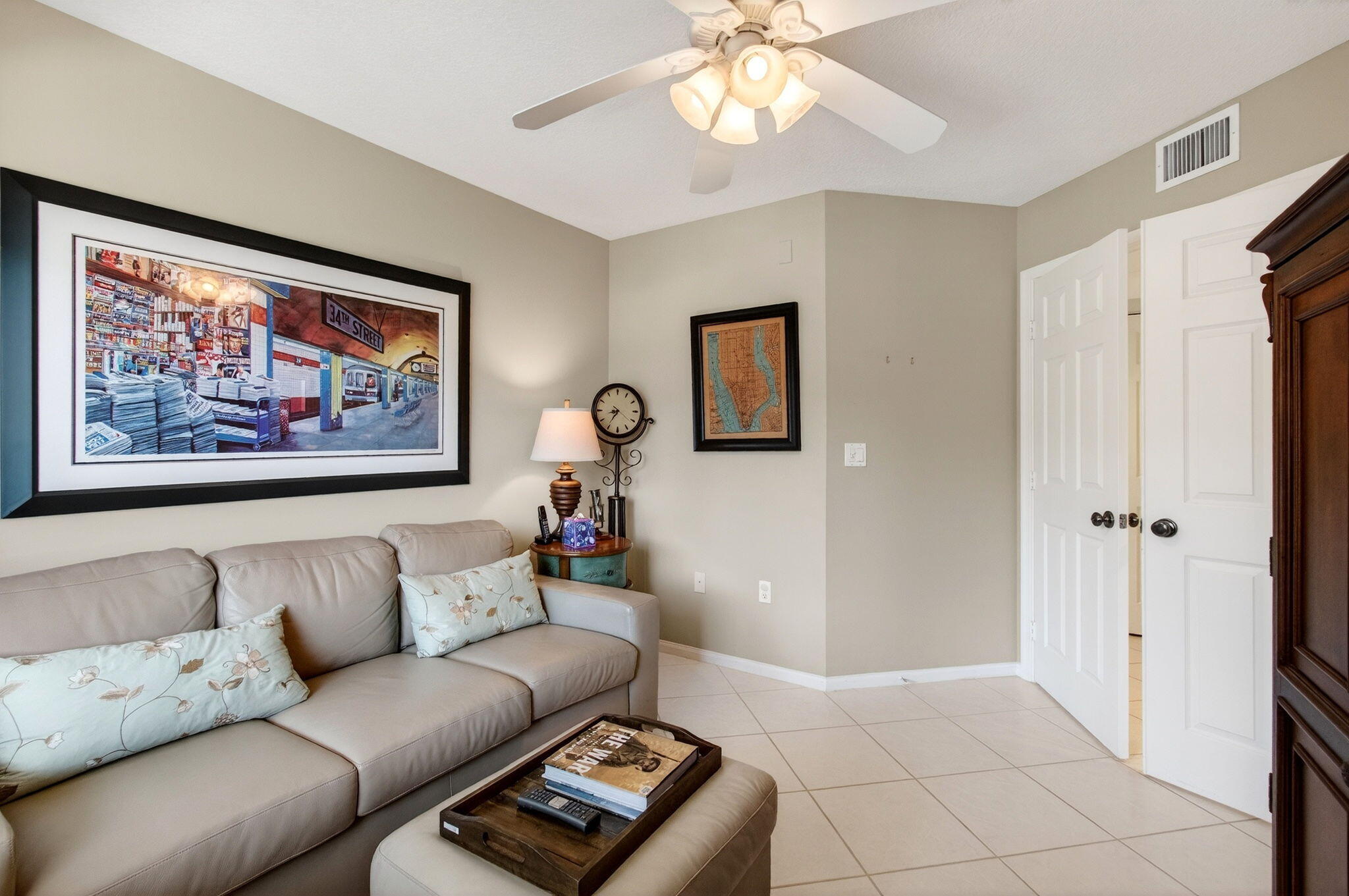 CORAL LAKES - Residential