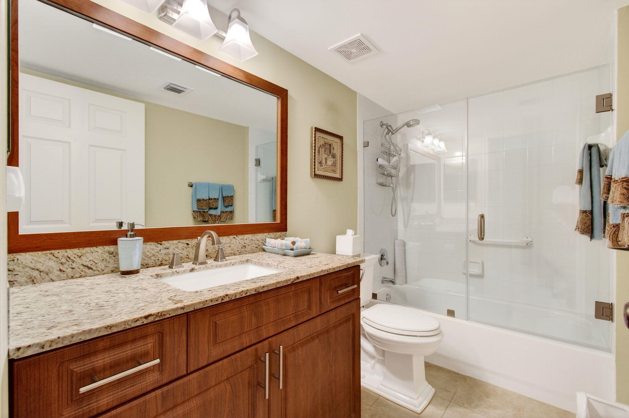 CORAL LAKES - Residential