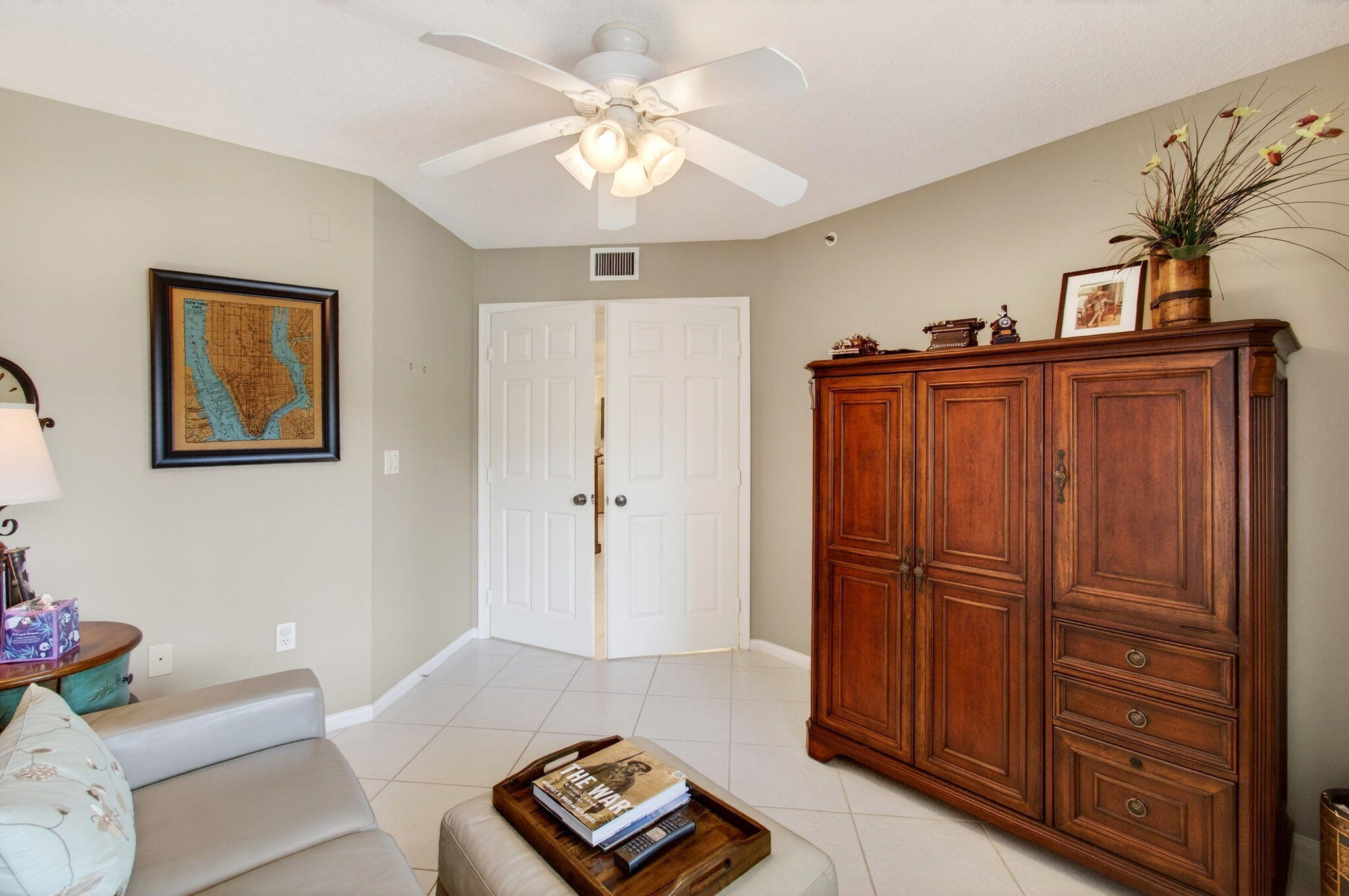 CORAL LAKES - Residential