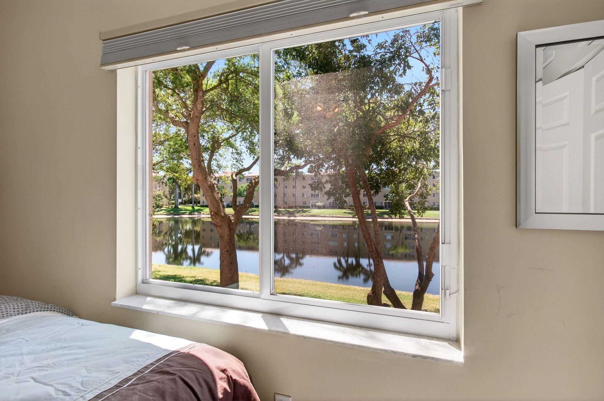 CORAL LAKES - Residential