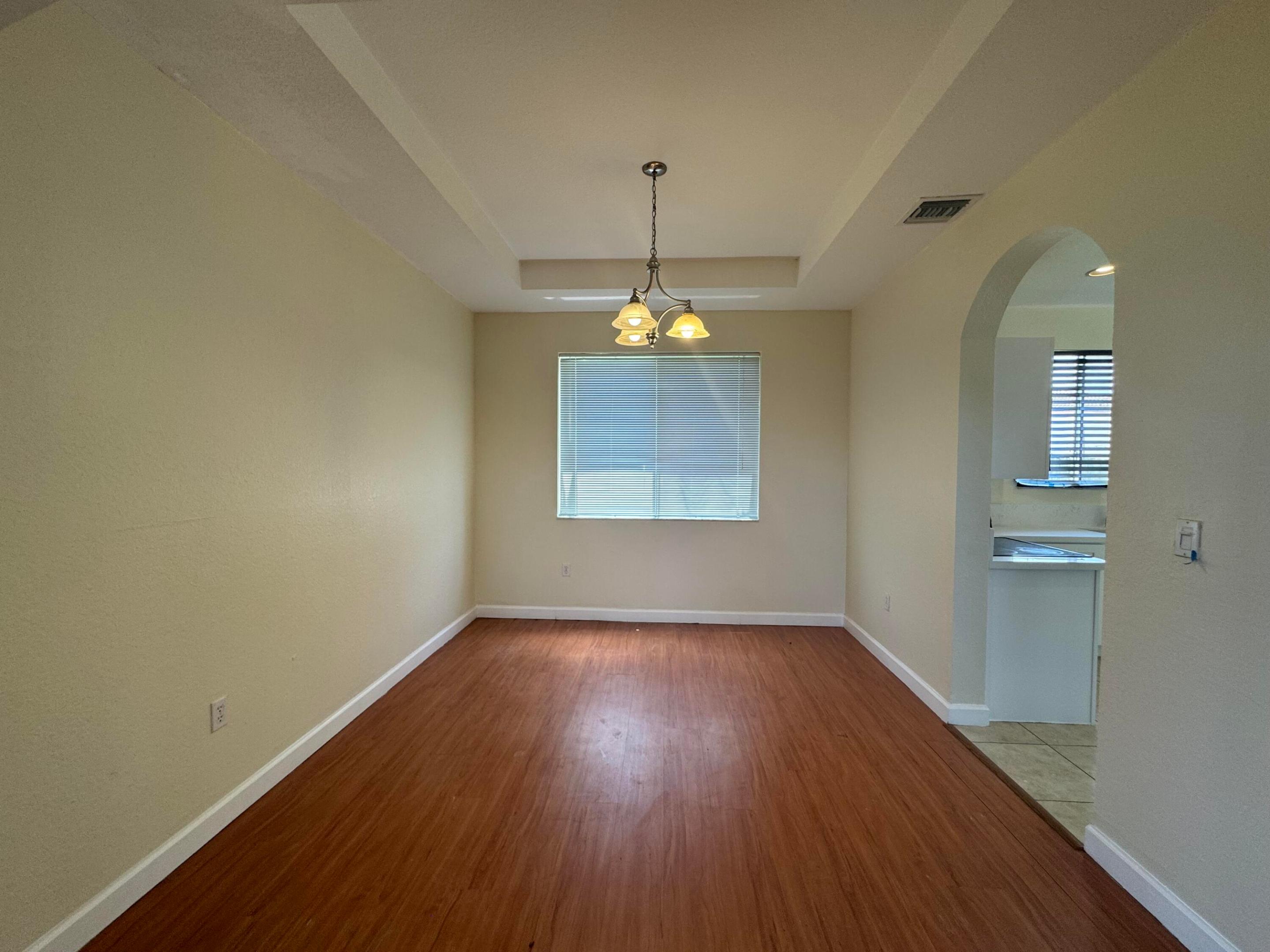 LAKES BY THE BAY AMBER - Residential Lease