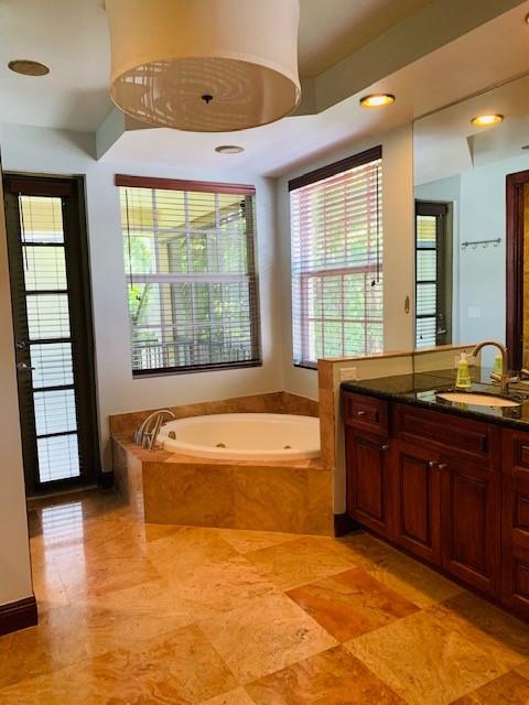 Petite - Residential