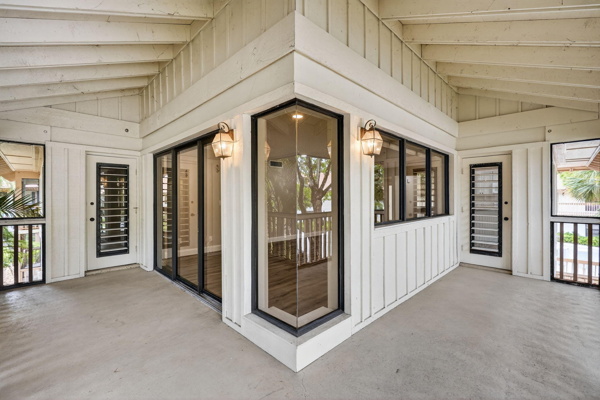 GOLF VILLAS CONDO PGA NATIONAL - Residential