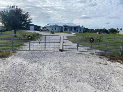 1071 S Header Canal Road Fort Pierce FL 34945