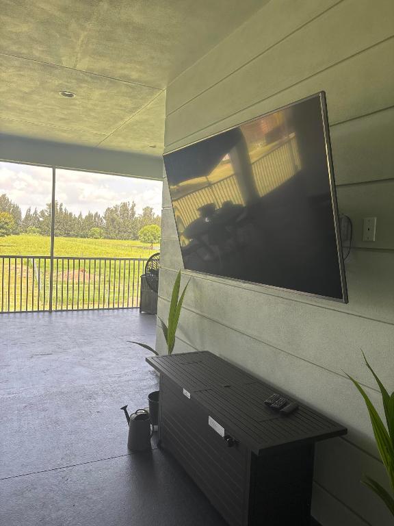 MELLEN GROVES - Residential