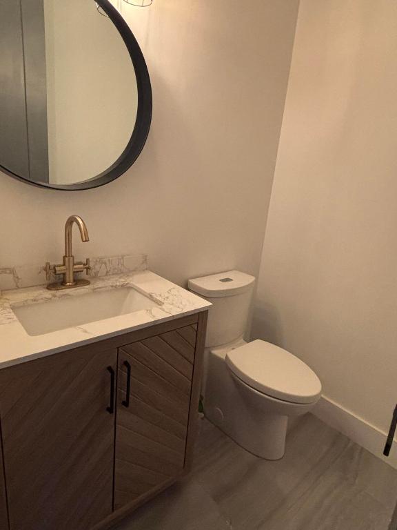 MELLEN GROVES - Residential