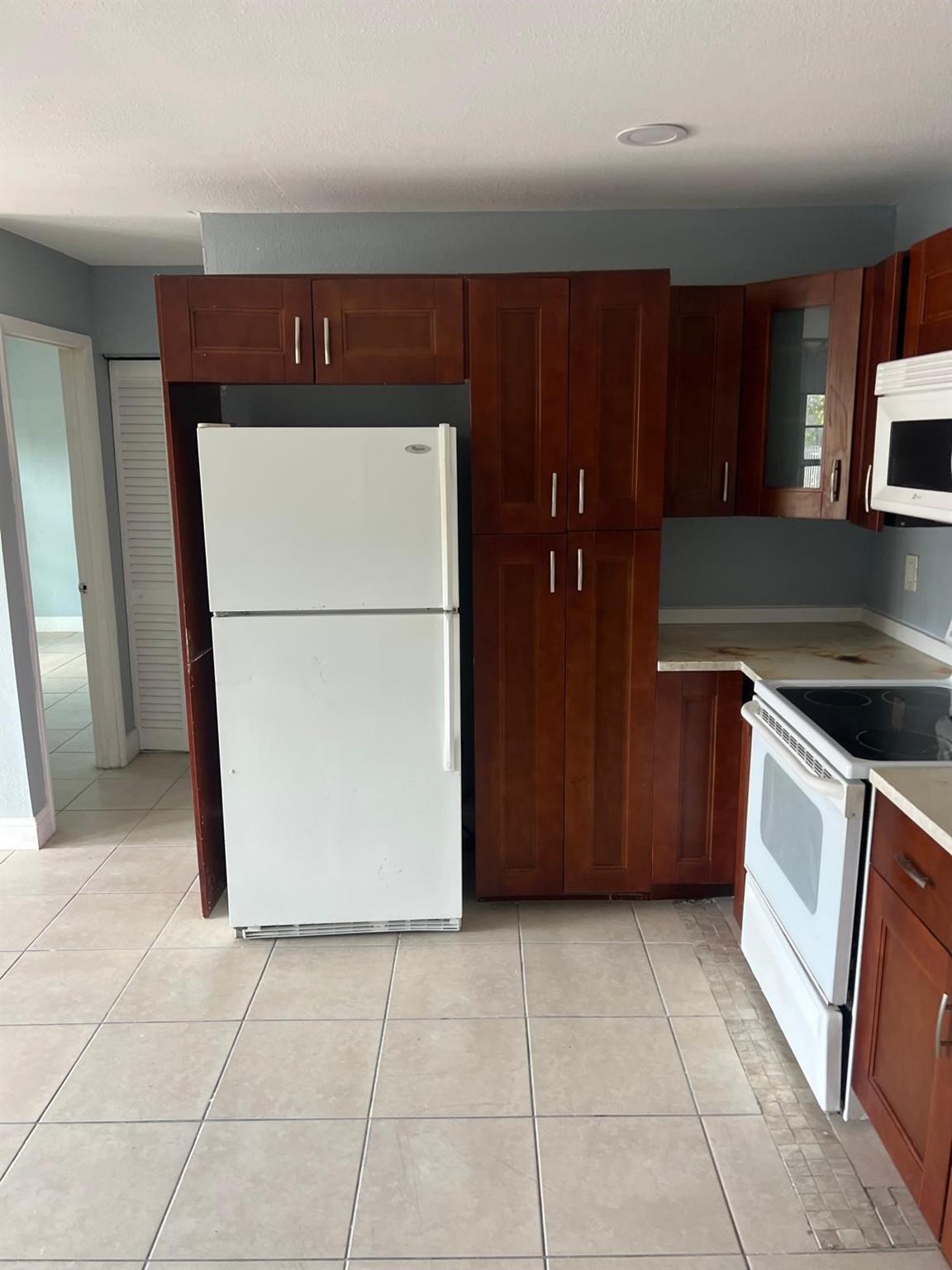 Del Prado Gardens Sec 02 - Residential Lease
