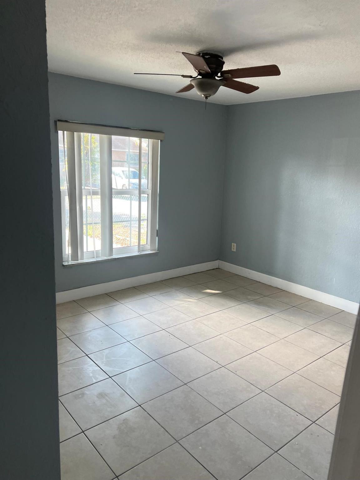 Del Prado Gardens Sec 02 - Residential Lease