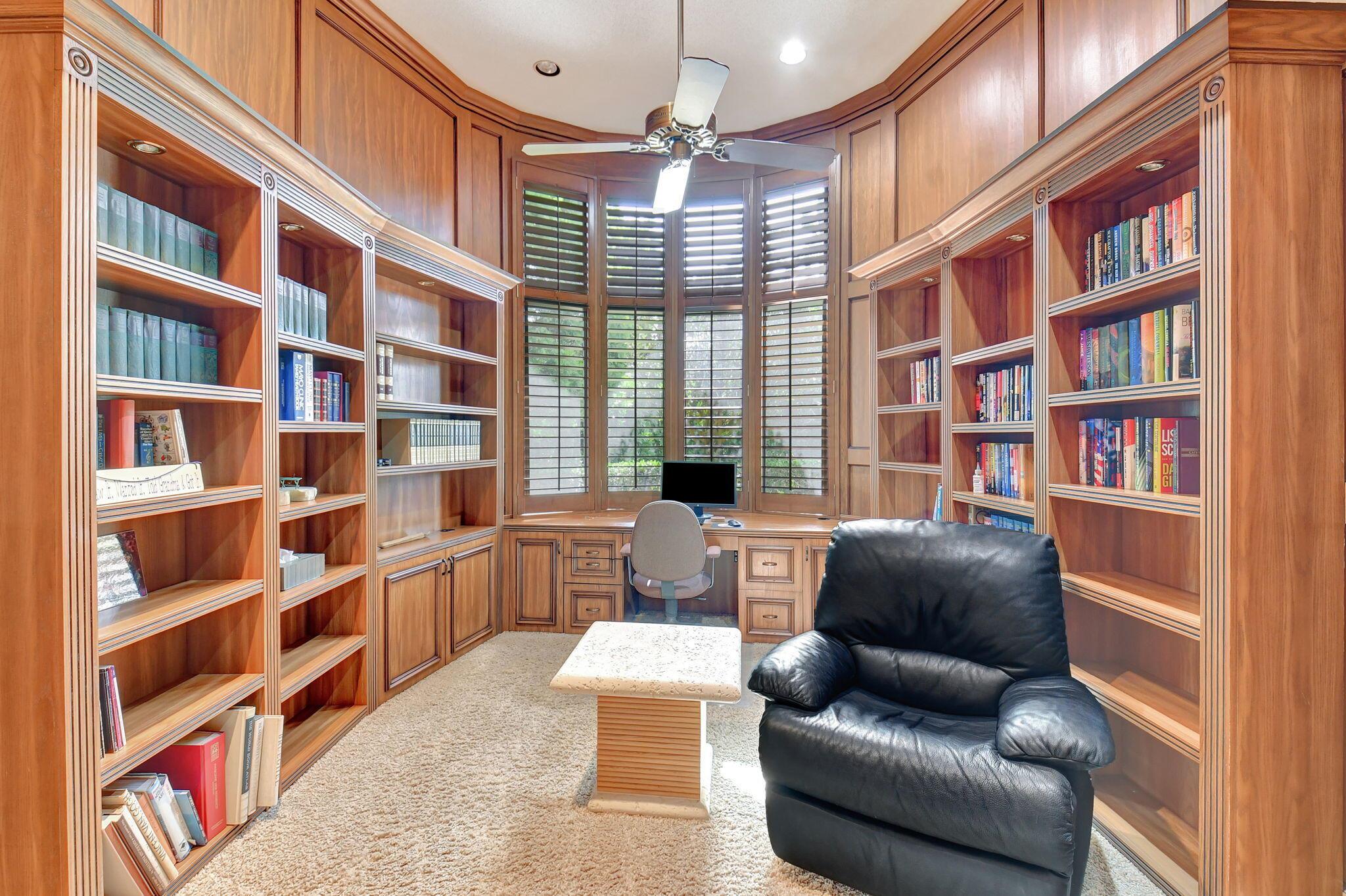 ST ANDREWS COUNTRY CLUB - Residential