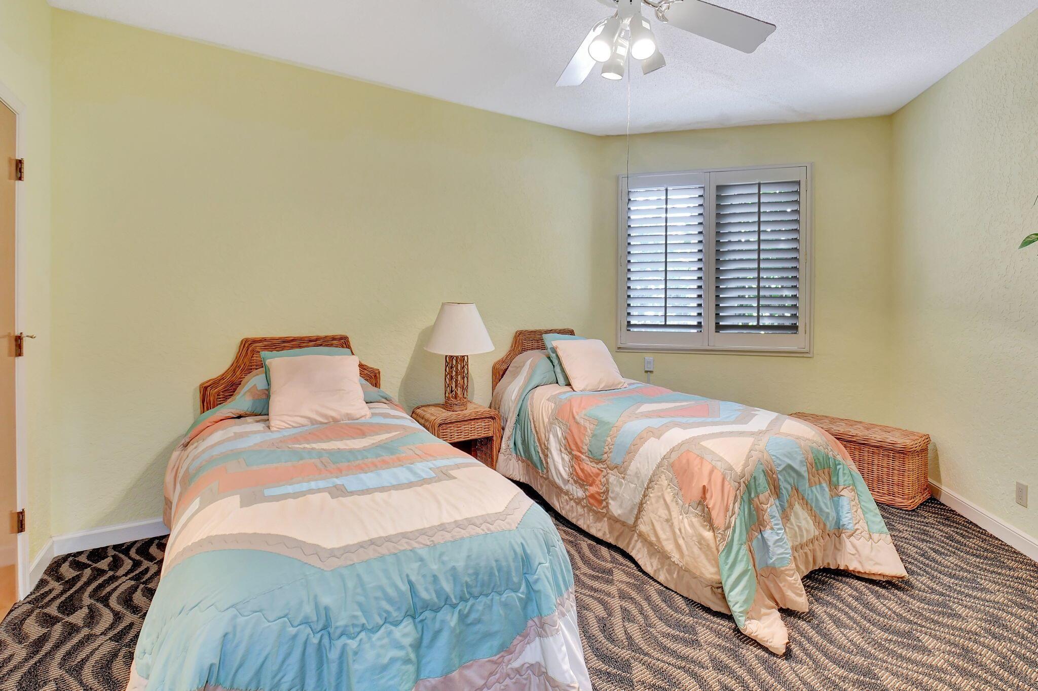 ST ANDREWS COUNTRY CLUB - Residential