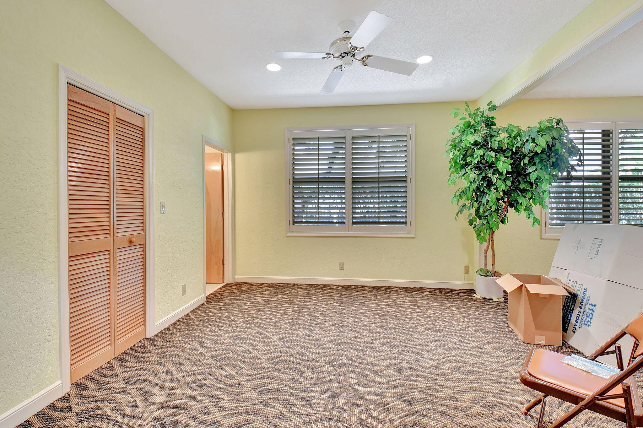 ST ANDREWS COUNTRY CLUB - Residential