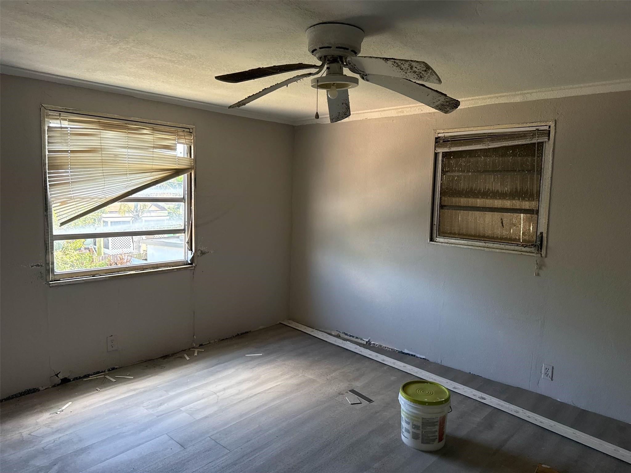 Broadview Park 36-33 B - Residential