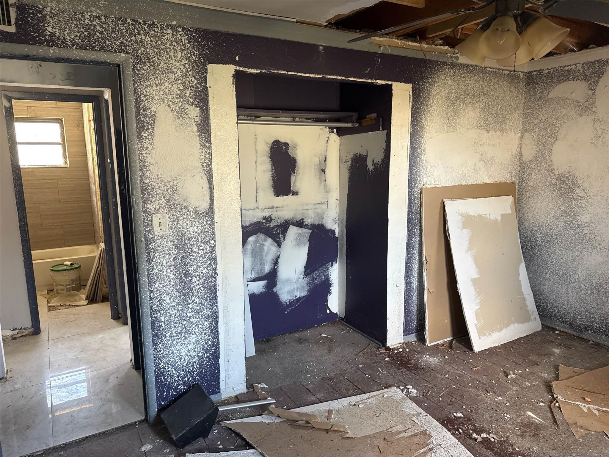 Broadview Park 36-33 B - Residential