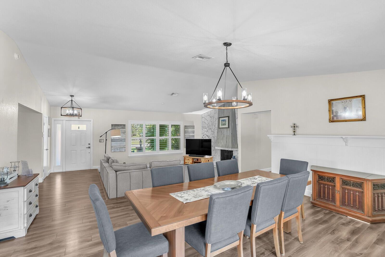 MAPLEWOOD - Residential