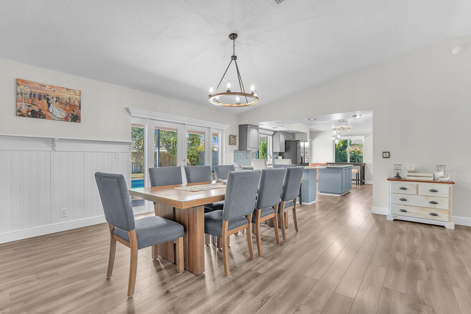 MAPLEWOOD - Residential