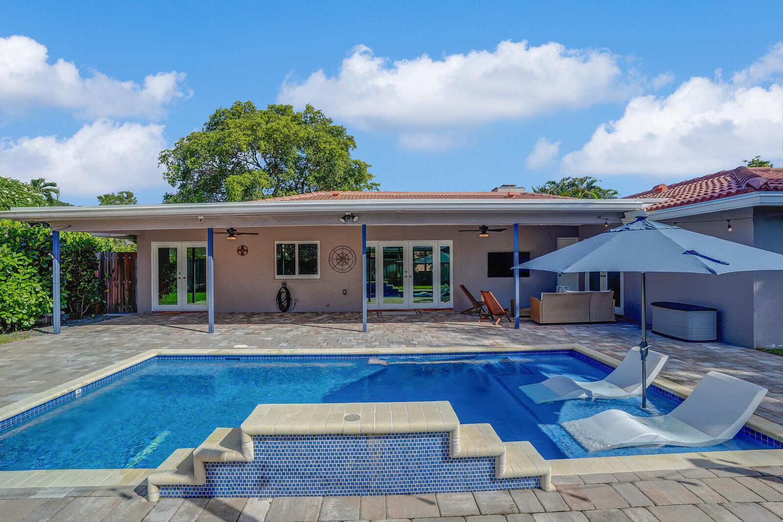 MAPLEWOOD - Residential
