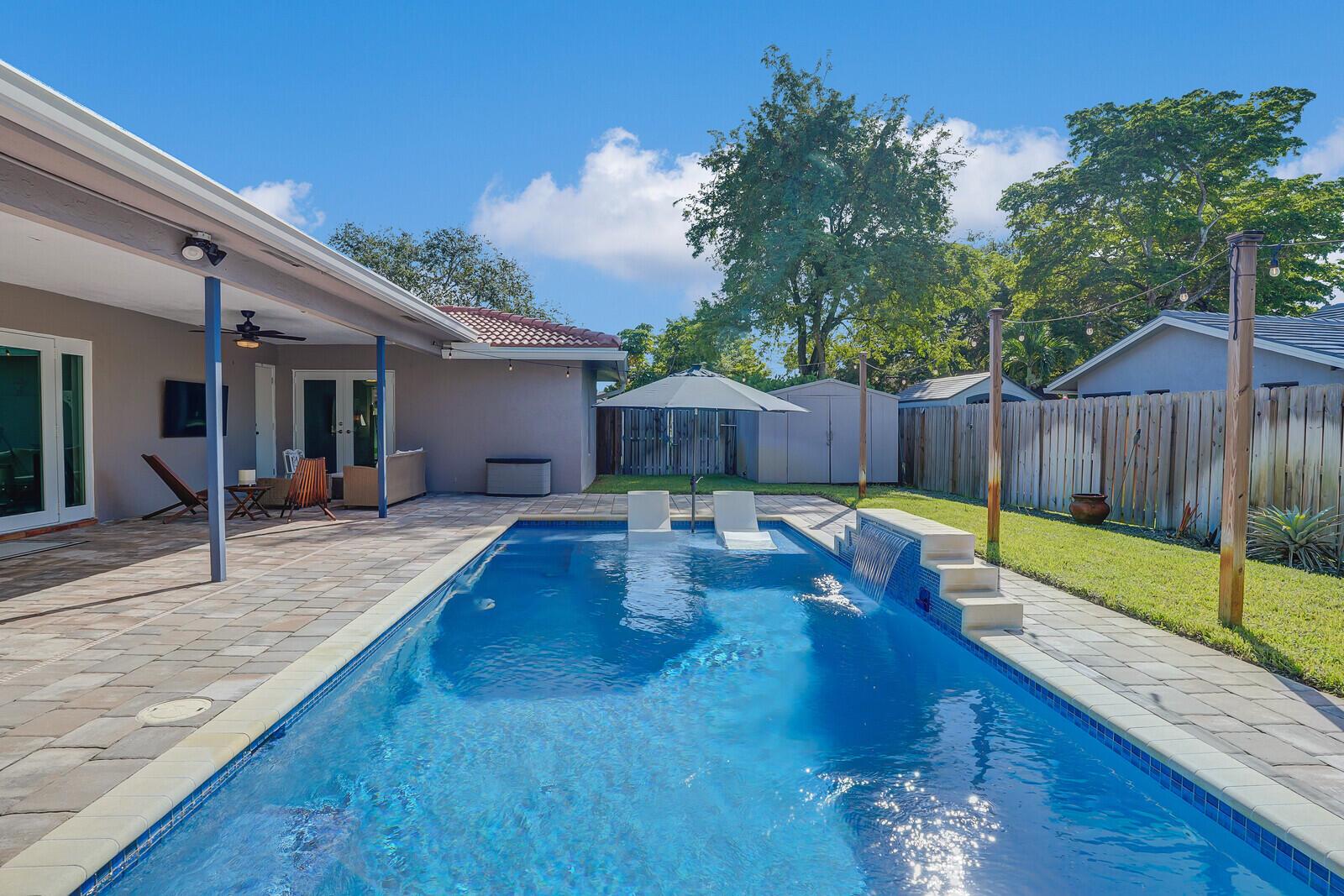 MAPLEWOOD - Residential