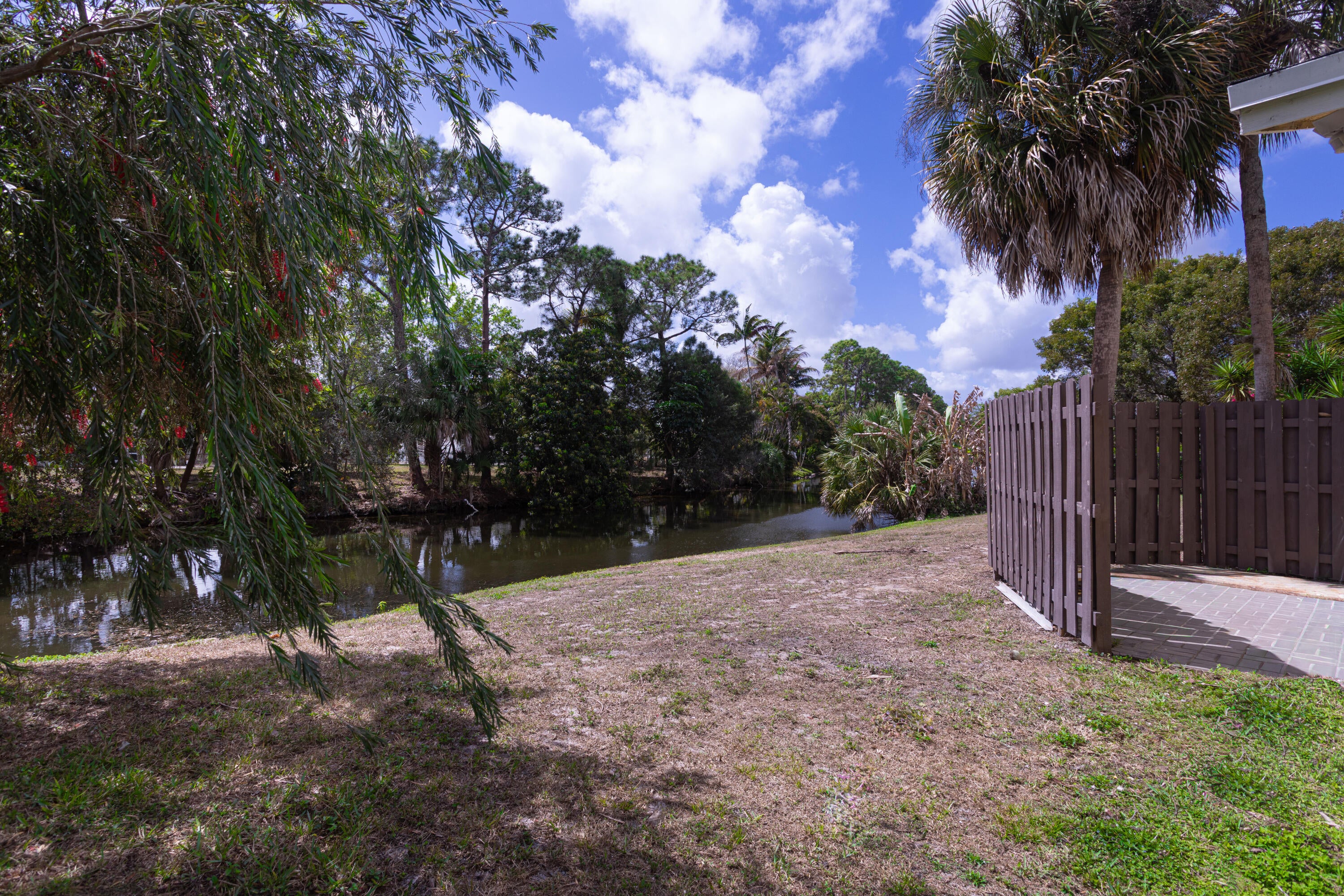 202 Sparrow Drive 1, Royal Palm Beach FL 33411