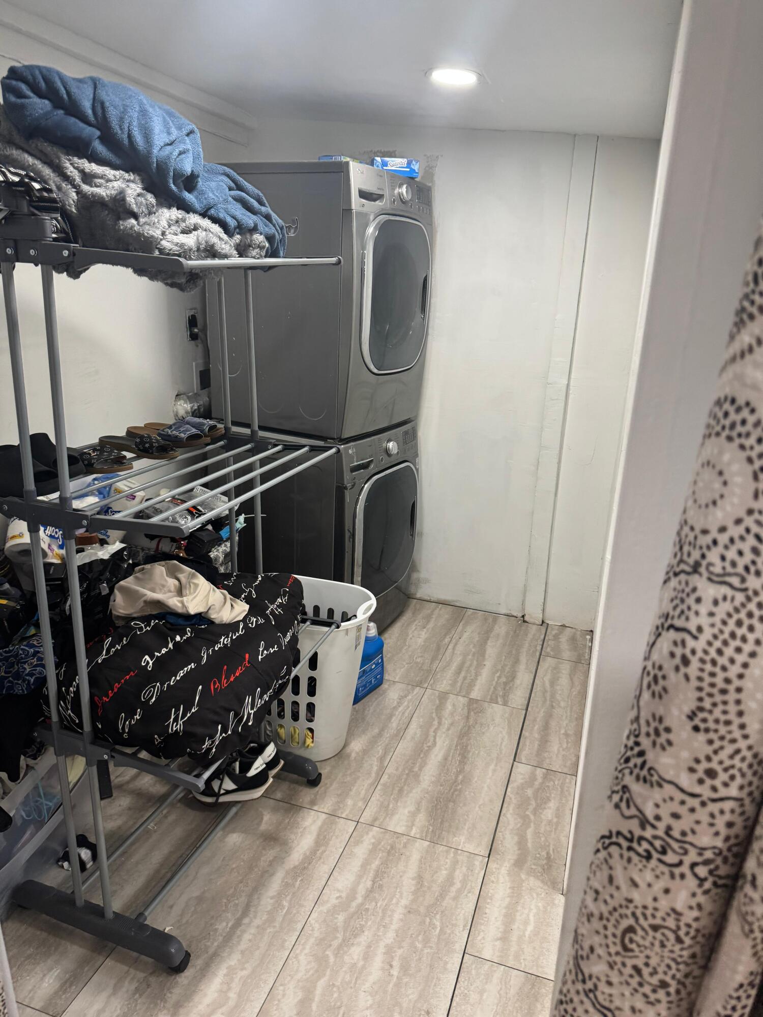 MONTURA RANCH ESTATES - Residential