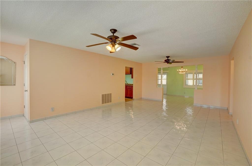 Palm Beach Leisureville S - Residential